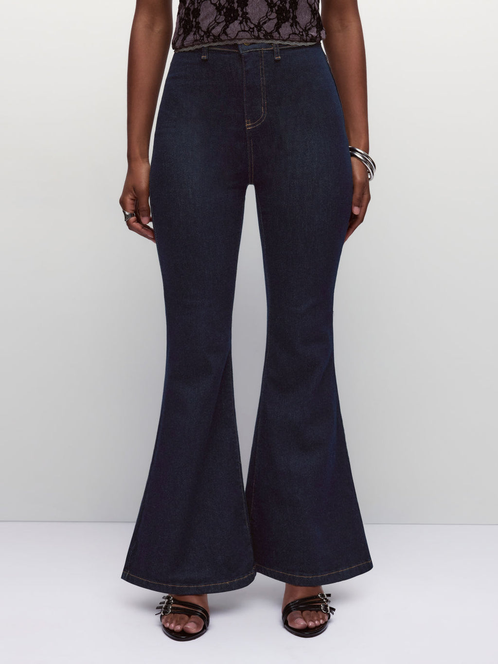Jeans Acampanados Alta Elasticidad Tiro Alto