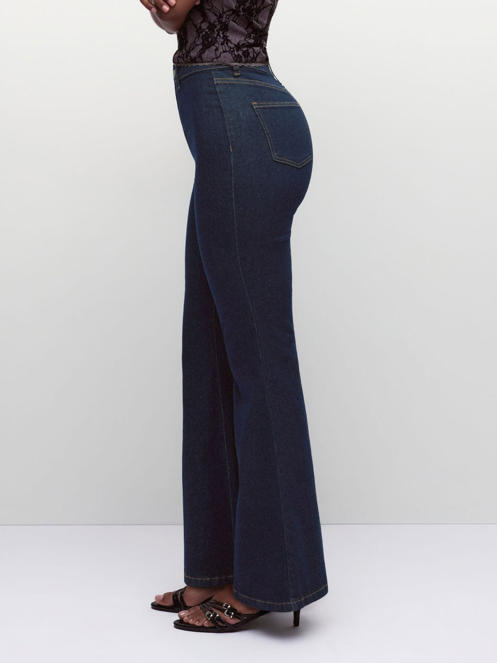 Jeans Acampanados Alta Elasticidad Tiro Alto