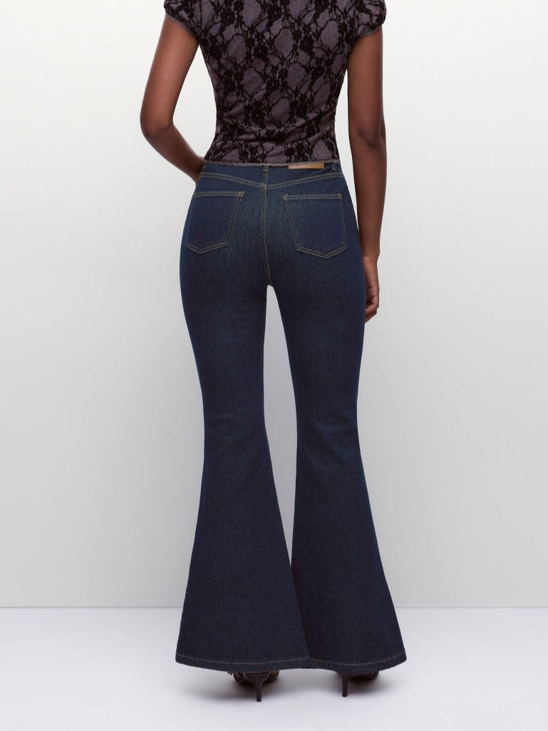 Jeans Acampanados Alta Elasticidad Tiro Alto