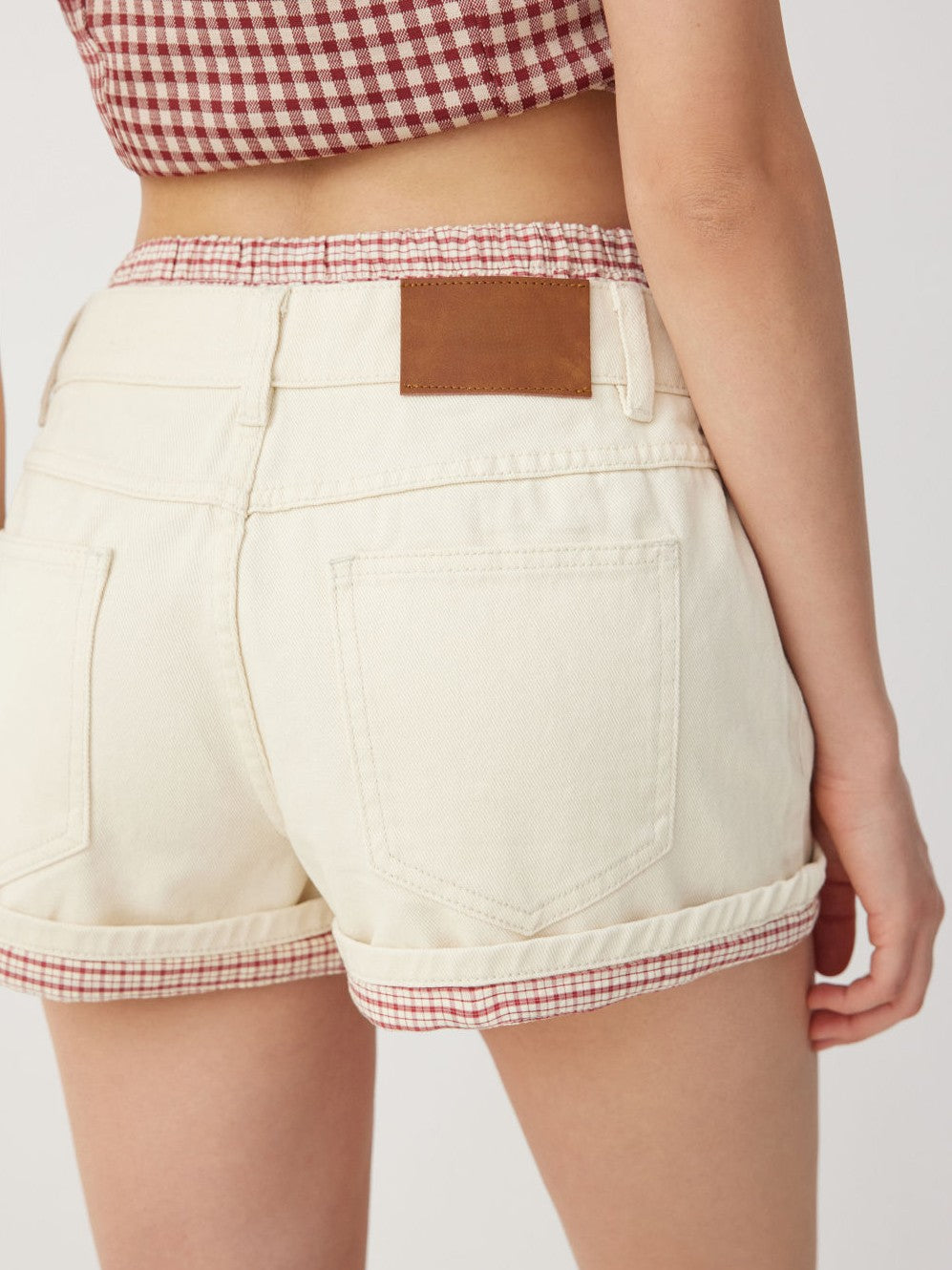 Shorts Vaqueros Tiro Medio con Ribete Contraste Gingham